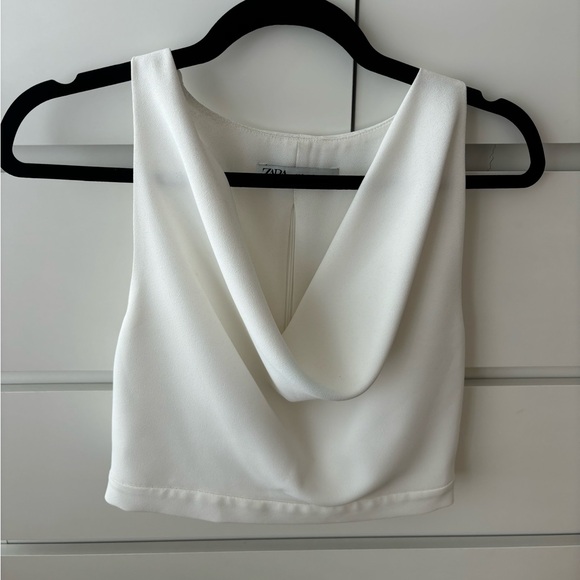 Izia Cowl Top
